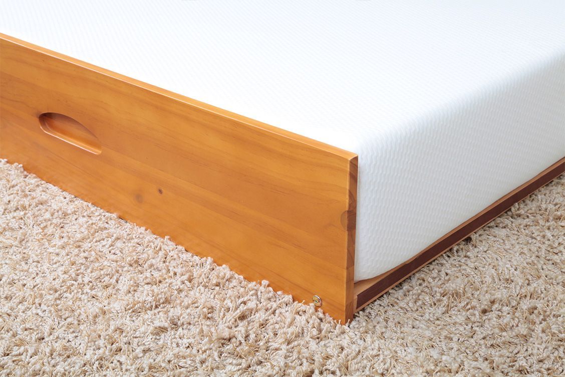 Claire Twin Size Storage Daybed in Honey